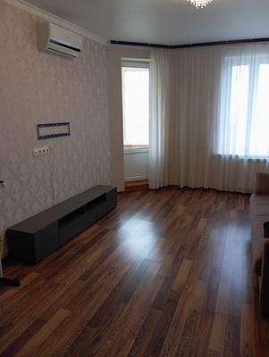 Продам двухкомнатную (2-комн.) квартиру, З.Космодемьянской ул, 5, Химки г