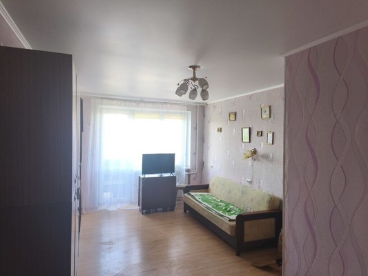 Продам однокомнатную (1-комн.) квартиру, Московский пр-кт, 76, Калининград г