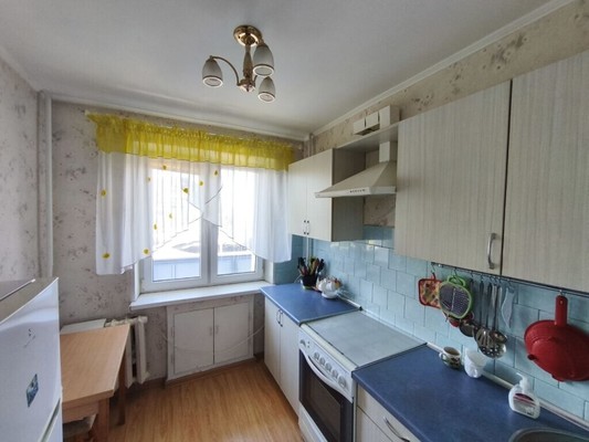 Продам однокомнатную (1-комн.) квартиру, Московский пр-кт, 76, Калининград г