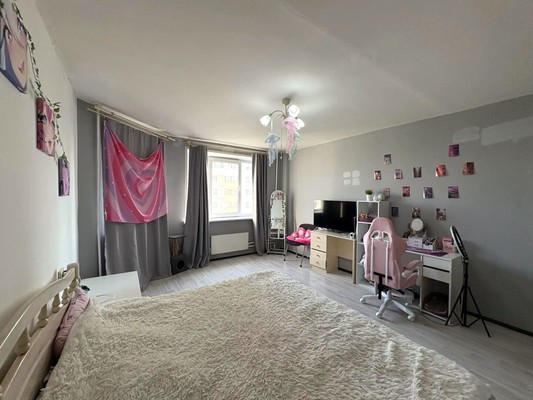Продам однокомнатную (1-комн.) квартиру, Земская ул, 5, Чехов г