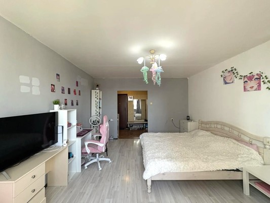 Продам однокомнатную (1-комн.) квартиру, Земская ул, 5, Чехов г