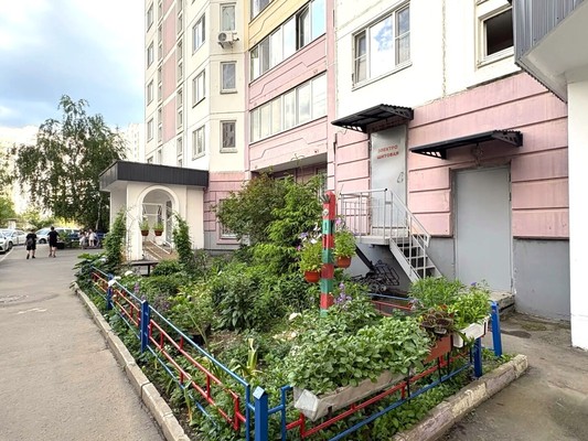 Продам однокомнатную (1-комн.) квартиру, Земская ул, 5, Чехов г