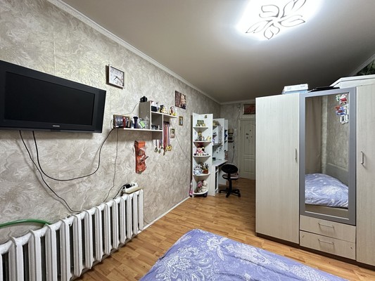 Продам двухкомнатную (2-комн.) квартиру, Тамбовская ул, 30, Санкт-Петербург г