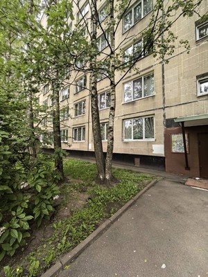 Продам двухкомнатную (2-комн.) квартиру, Кустодиева ул, 12А, Санкт-Петербург г