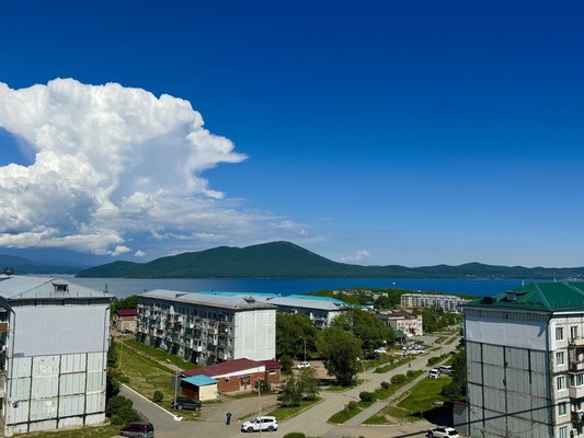Продам трехкомнатную (3-комн.) квартиру, Морская ул, 19, Дунай п