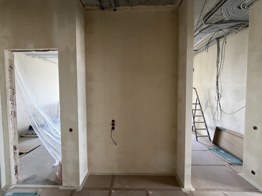 Продам трехкомнатную (3-комн.) квартиру, Мира ул, 46к2, Пенза г
