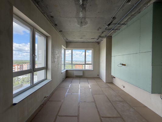 Продам трехкомнатную (3-комн.) квартиру, Мира ул, 46к2, Пенза г