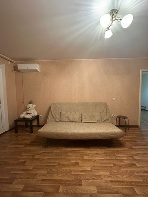 Сдам двухкомнатную (2-комн.) квартиру, им. Генерала Трошева Г.Н. ул, 37, Краснодар г