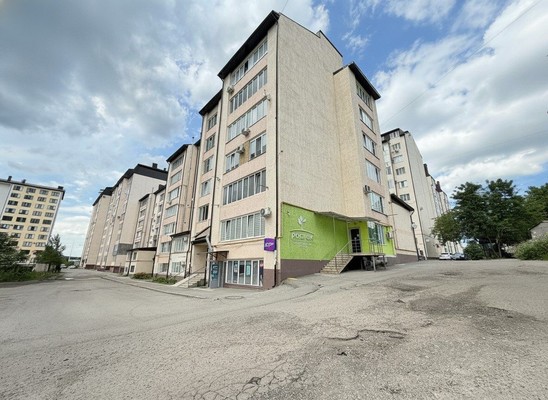 Продам двухкомнатную (2-комн.) квартиру, Ватутина ул, 29кб, Нальчик г