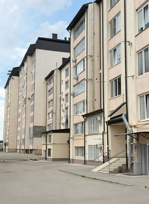 Продам двухкомнатную (2-комн.) квартиру, Ватутина ул, 29кб, Нальчик г
