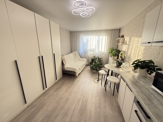 Продам комнату в 8-комн. квартире, 3 Интернационала ул, 57, Воронеж г
