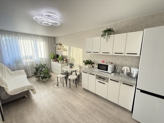 Продам комнату в 8-комн. квартире, 3 Интернационала ул, 57, Воронеж г