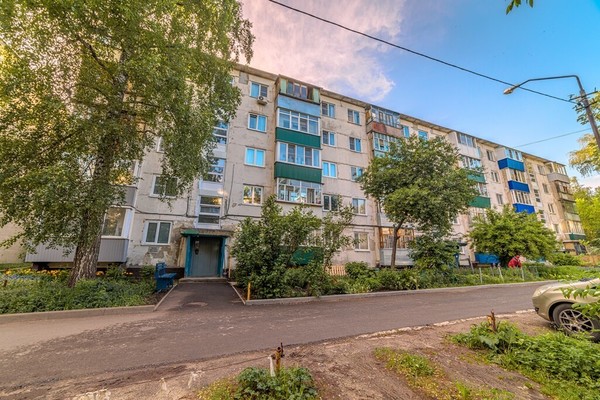 Продам однокомнатную (1-комн.) квартиру, Карпинского ул, 19, Пенза г