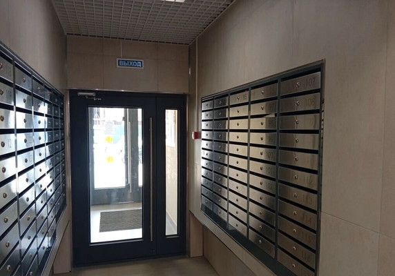 Продам двухкомнатную (2-комн.) квартиру, Славы б-р, 9к2, Янино-1 гп