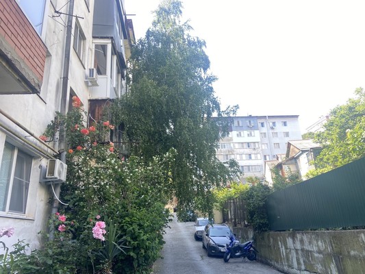 Продам двухкомнатную (2-комн.) квартиру, Рабфаковская ул, 36, Туапсе г