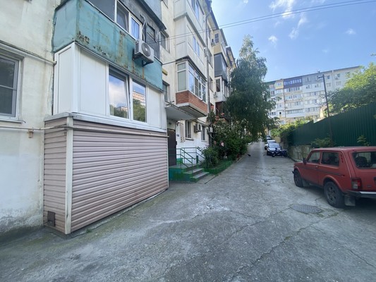 Продам двухкомнатную (2-комн.) квартиру, Рабфаковская ул, 36, Туапсе г