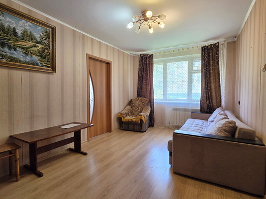 Продам двухкомнатную (2-комн.) квартиру, Советская ул, 112, Глазово д