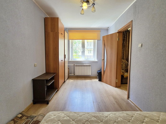 Продам двухкомнатную (2-комн.) квартиру, Советская ул, 112, Глазово д