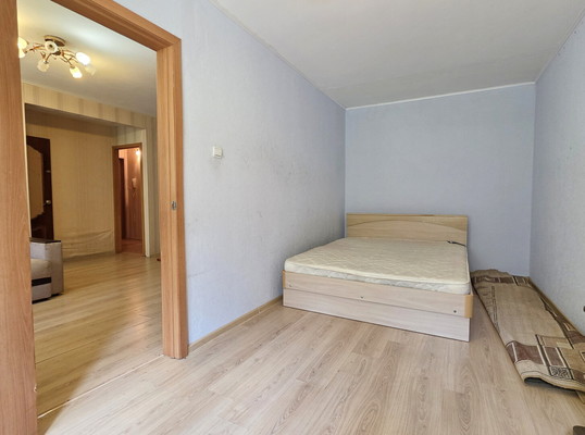 Продам двухкомнатную (2-комн.) квартиру, Советская ул, 112, Глазово д