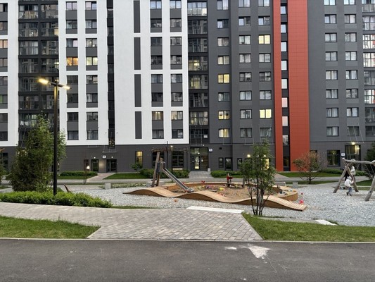 Продам двухкомнатную (2-комн.) , Серебристая ул, 7, Пермь г