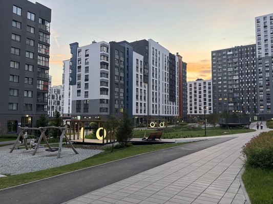 Продам двухкомнатную (2-комн.) , Серебристая ул, 7, Пермь г