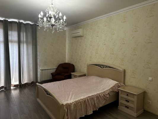 Продам трехкомнатную (3-комн.) квартиру, Роз (Центральный р-н) ул, 52, Сочи г