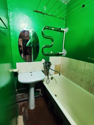 Продам комнату в 3-комн. квартире, 10, Новосел тер. СНТ