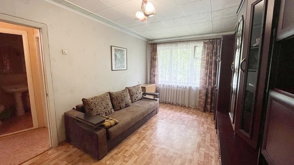 Продам однокомнатную (1-комн.) квартиру, Мичурина ул, 10, Симферополь г