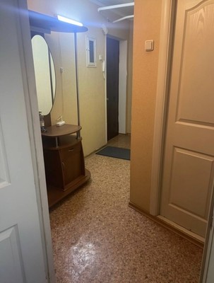 Продам однокомнатную (1-комн.) квартиру, Мичурина ул, 10, Симферополь г