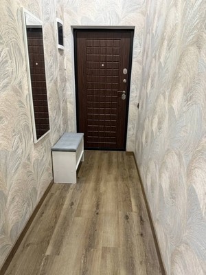Продам двухкомнатную (2-комн.) квартиру, Маршала Советского Союза Буденного С.М. ул, 33к, Симферополь г