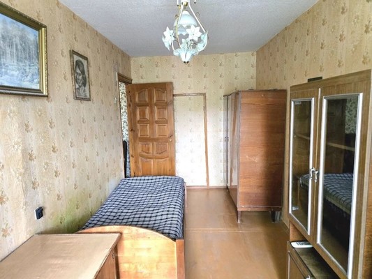 Продам двухкомнатную (2-комн.) квартиру, Островского ул, 41, Рязань г