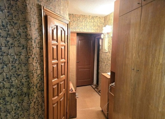 Продам двухкомнатную (2-комн.) квартиру, Островского ул, 41, Рязань г