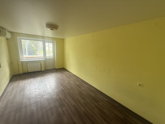 Продам однокомнатную (1-комн.) квартиру, Видова ул, 180, Новороссийск г
