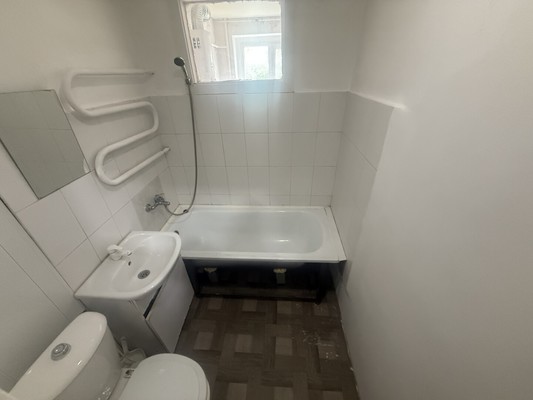 Продам однокомнатную (1-комн.) квартиру, Видова ул, 180, Новороссийск г