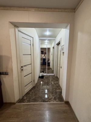 Продам трехкомнатную (3-комн.) квартиру, Донская (Центральный р-н) ул, 27, Сочи г