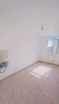 Продам двухкомнатную (2-комн.) квартиру, Вишневая ул, 188, Верхний Юрт с