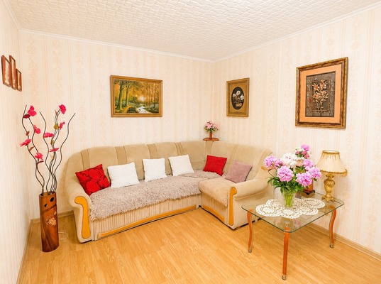 Продам двухкомнатную (2-комн.) квартиру, Красноармейская ул, 21, Калининград г