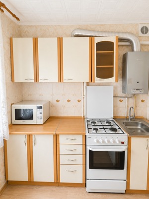 Продам двухкомнатную (2-комн.) квартиру, Красноармейская ул, 21, Калининград г