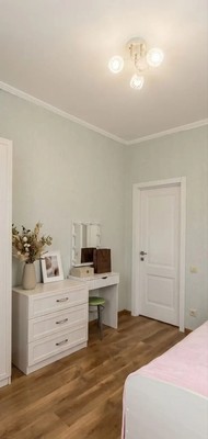 Продам двухкомнатную (2-комн.) квартиру, Яблочная ул, 13, Черешня с