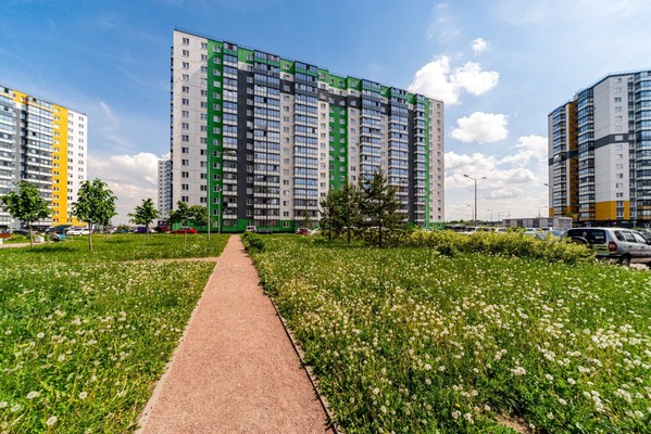 Продам однокомнатную (1-комн.) квартиру, Десантника Вадима Чугунова б-р, 5, Новогорелово п