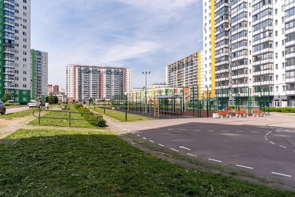Продам однокомнатную (1-комн.) квартиру, Десантника Вадима Чугунова б-р, 5, Новогорелово п
