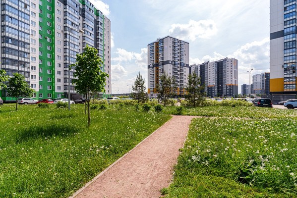 Продам однокомнатную (1-комн.) квартиру, Десантника Вадима Чугунова б-р, 5, Новогорелово п