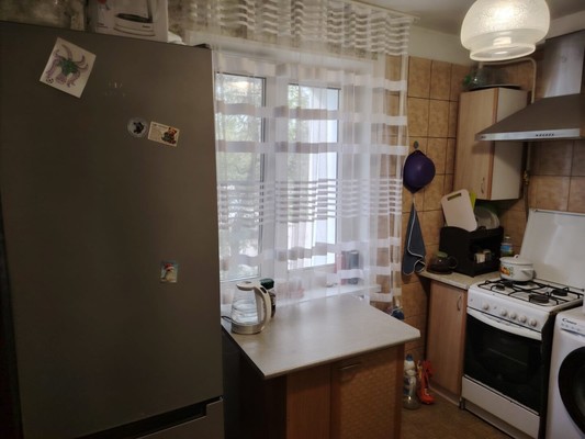 Продам трехкомнатную (3-комн.) квартиру, Чайковского ул, 14, Лобня г