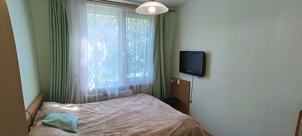 Продам трехкомнатную (3-комн.) квартиру, Дачный пр-кт, 24А, Санкт-Петербург г