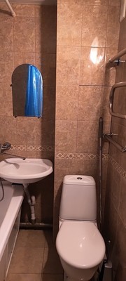 Продам трехкомнатную (3-комн.) квартиру, Дачный пр-кт, 24А, Санкт-Петербург г