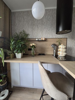 Продам однокомнатную (1-комн.) квартиру, 100 кв-л, 1к3, Москва г