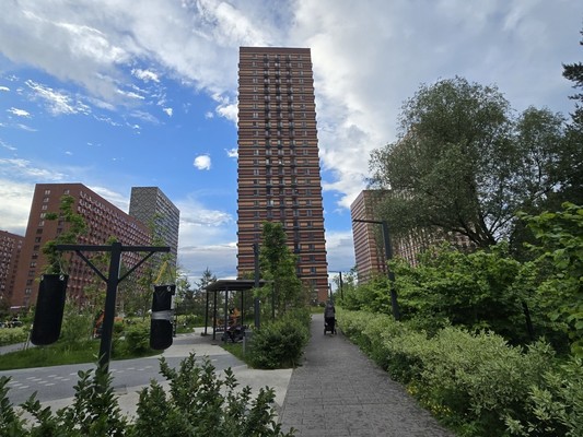 Продам однокомнатную (1-комн.) квартиру, 100 кв-л, 1к3, Москва г