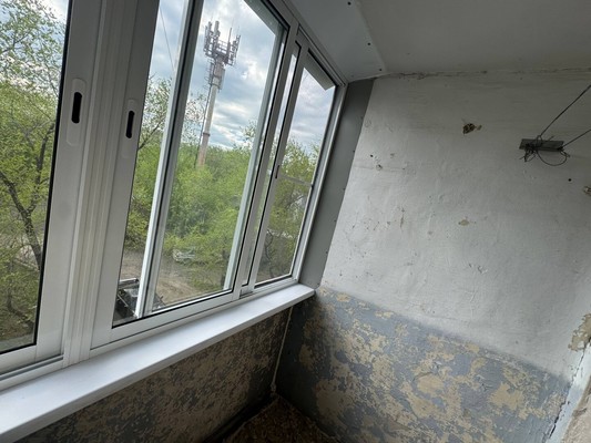 Продам двухкомнатную (2-комн.) квартиру, Вокзальная ул, 52к3, Комсомольск-на-Амуре г