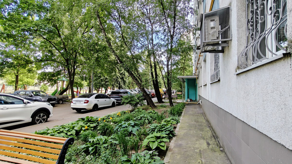 Продам комнату в 3-комн. квартире, Ферганская ул, 30, Москва г