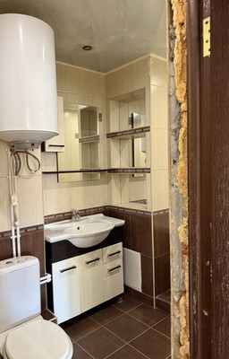 Продам двухкомнатную (2-комн.) квартиру, Волочаевская ул, 6, Казань г